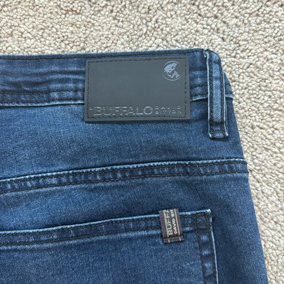 Men’s Buffalo Jeans - Picture 4 of 4